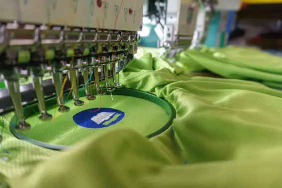 How Custom Apparel Embroidery Builds a Professional Brand Identity